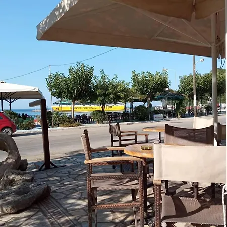 Vasilis Travlos * Poros (Kefalonia)