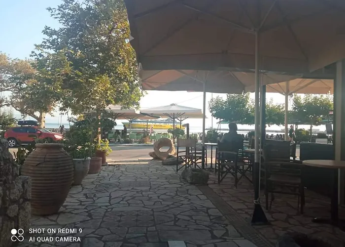 Vasilis Travlos * Poros (Kefalonia)